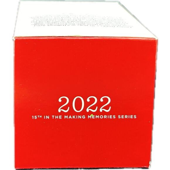 Hallmark STORYTIME SNUGGLES #15 Making Memories Series 2022 Keepsake Ornament - Picture 6 of 7